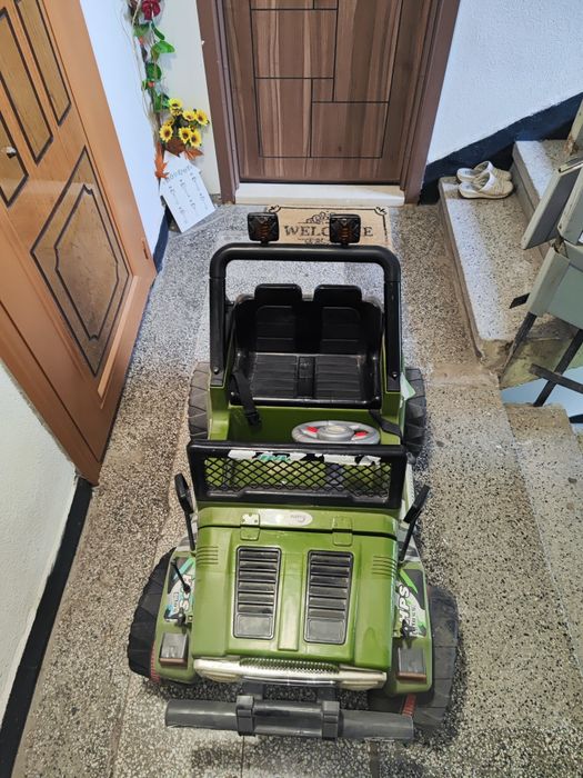 Акомулаторен джип