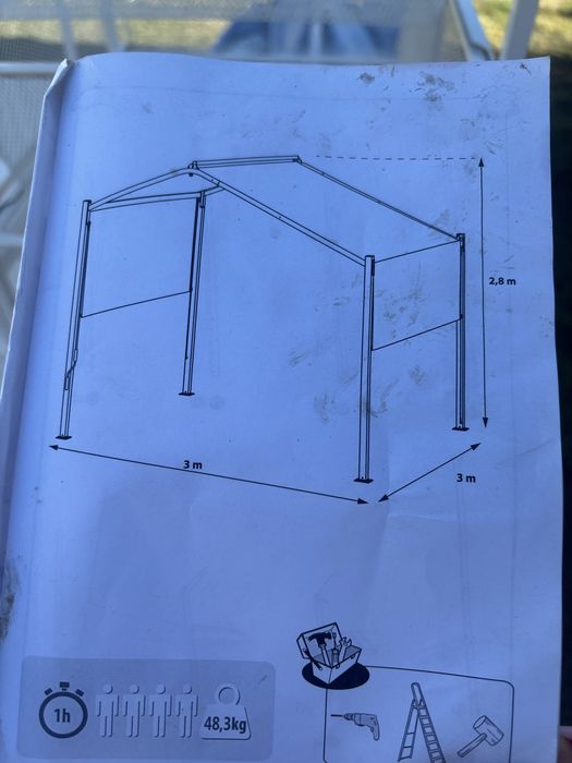 Pergola din aluminiu cu pereti laterali