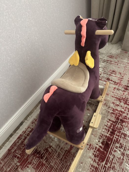 Детская лошадка каталка