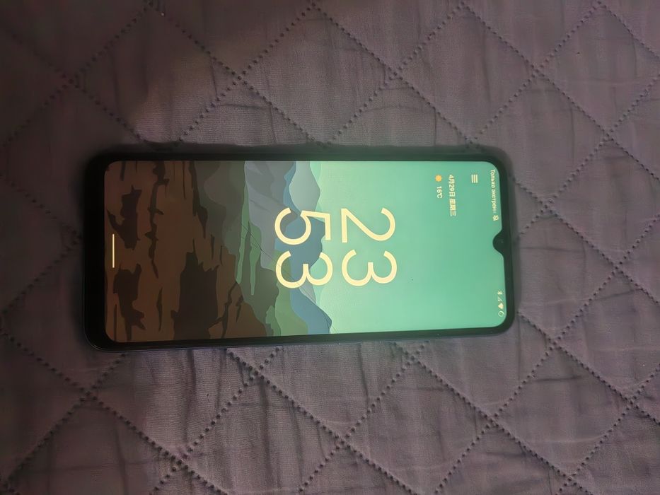 Срочно продам телефон