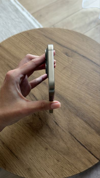 Iphone 15pro max 256gb