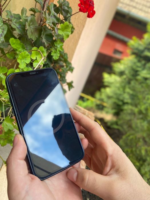 Husa de piele sau silicon MagSafe si animatie iPhone 12 / 12 Pro