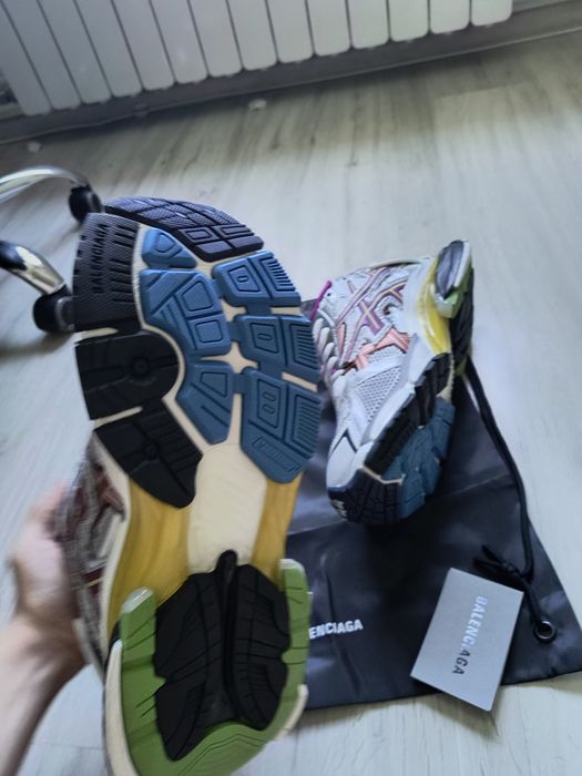 Balenciaga runners multicolor