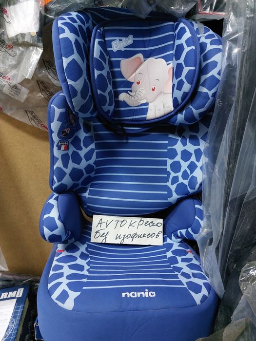 Детское кресло в машину