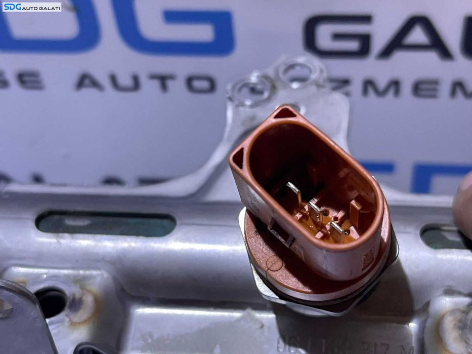 Rampa Presiune cu Injectoare si Senzor Presiune Combustibil Seat Altea 2.0 TFSI CCZB 2007 - 2010 Cod 06J133317M 06H906036G 06J906051D [B0010]