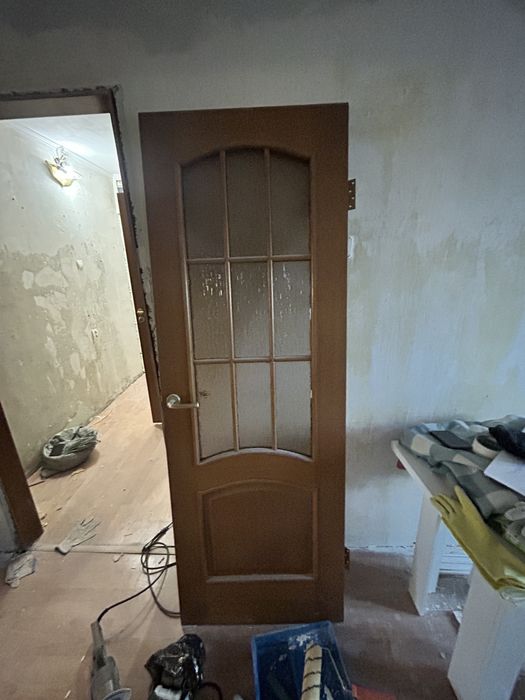 Продам двери межкомнатные