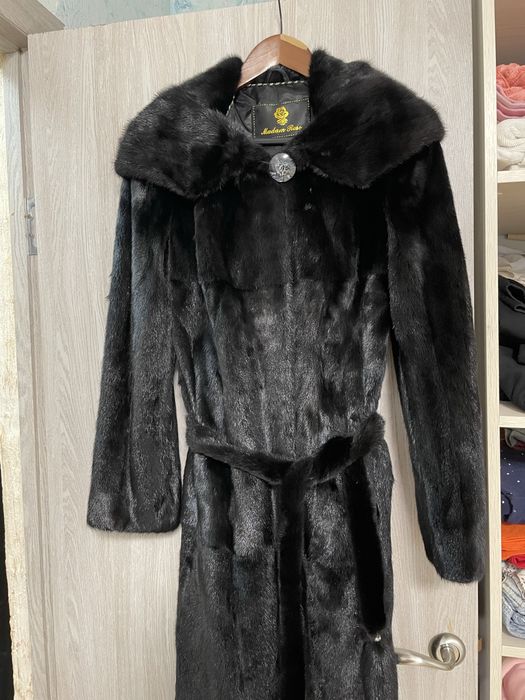 Продам норковую шубу