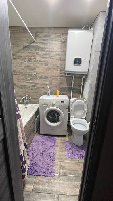 Сдаю 2х комн квартиру