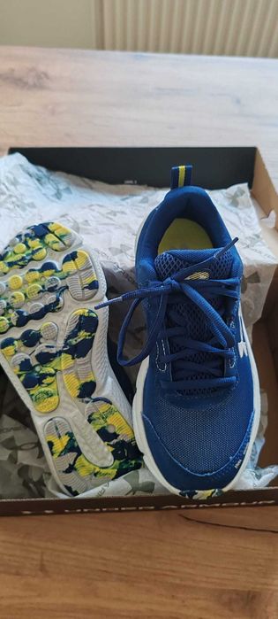 Sneakers Under Armour noi