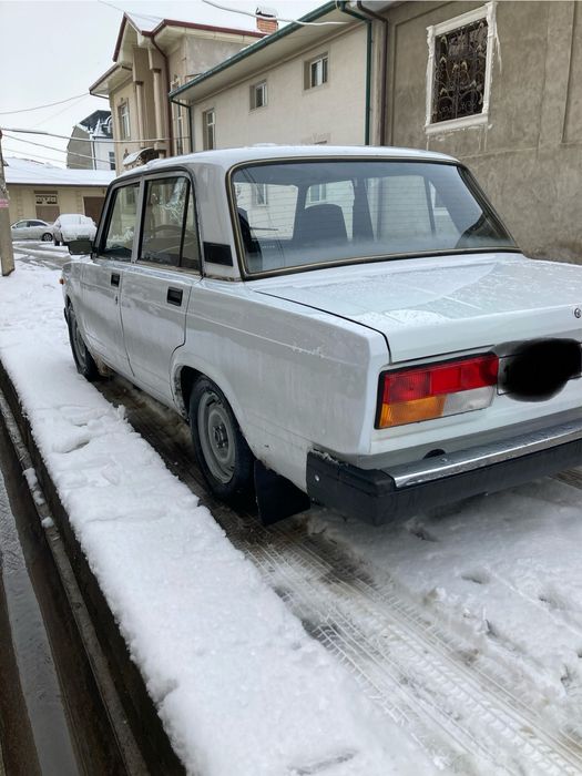 Vaz 2107 Sotiladi