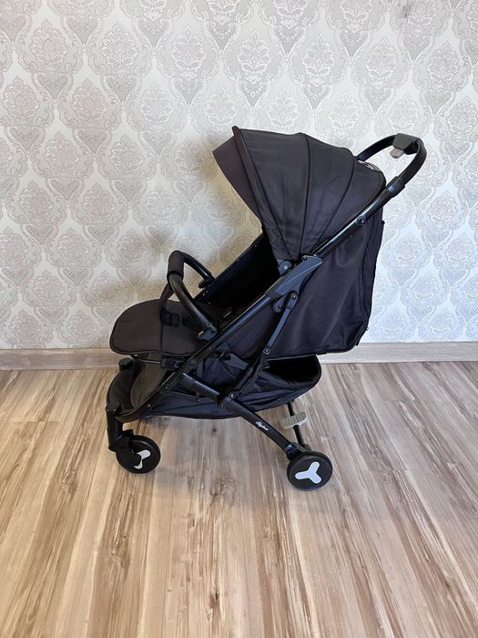 Коляска Mstar прогулочная