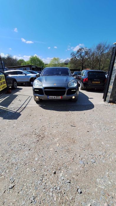 Porsche Cayenne Turbo V8,450 к.с. ,10 броя на части