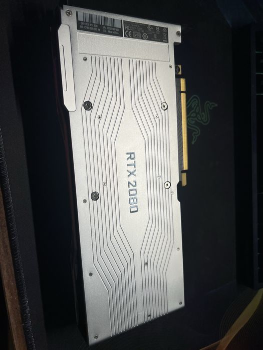 Продам видеокарту RTX2080