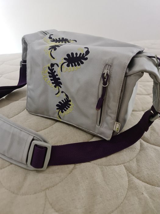 Продам  чехол-сумку для фотоаппарата