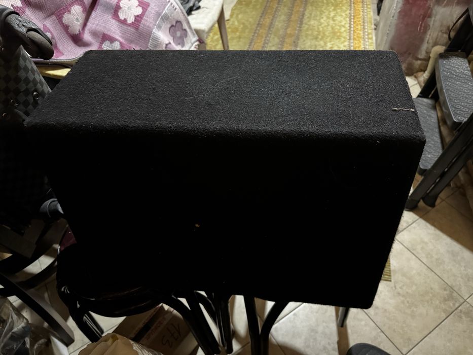 Сабвуфер JBL без усилителя