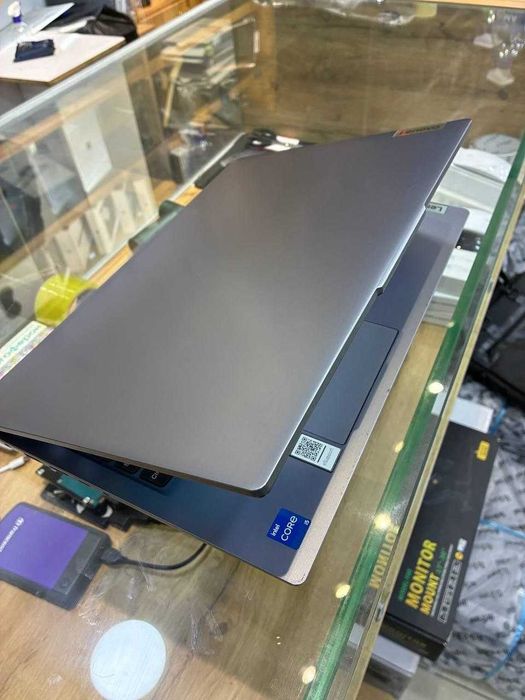 Ноутбук Lenovo 15.6" (Intel Core i5-12450H / DDR5 8GB / SSD 512GB)