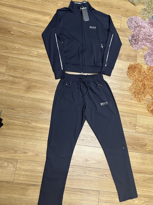 Мъжки екип нов XL номер