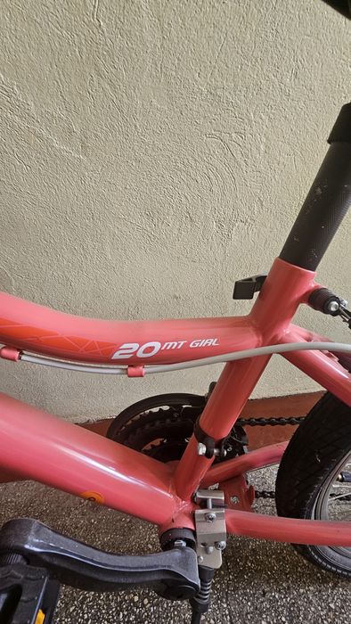 Bicicleta pentru fetite EDITIE LIMITATA