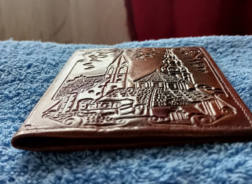 Продам портмоне-визитница