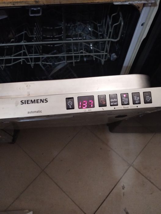 Съдомиялна Siemens Exsklusive 45см Пълно Вграждане