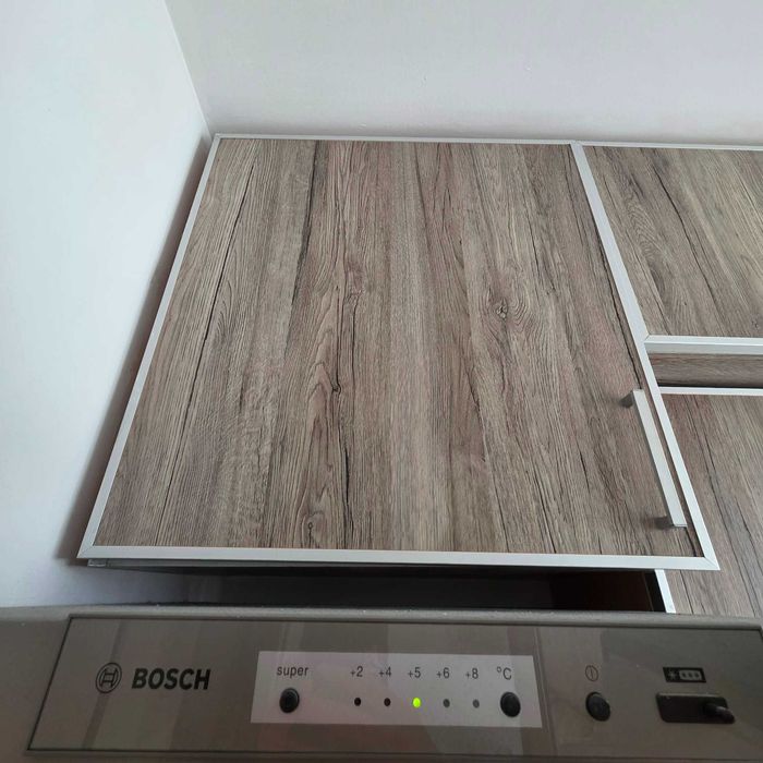 Хладилник с долна камера BOSH