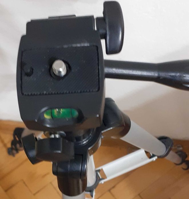 Статив (стойка) за фотоапарат (мобилен телефон) -TRIPOD WT - 3110A