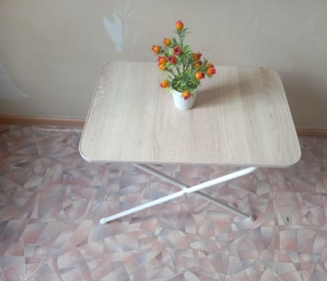 Мини стол новый не дорого