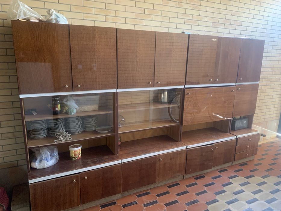 Мебель сотилади яхши холатда бузилмаган