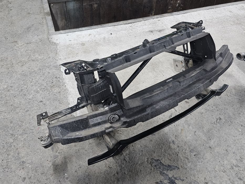 Маска бмв ф20 bmw f20 maska челен удар очиларка ochilarka