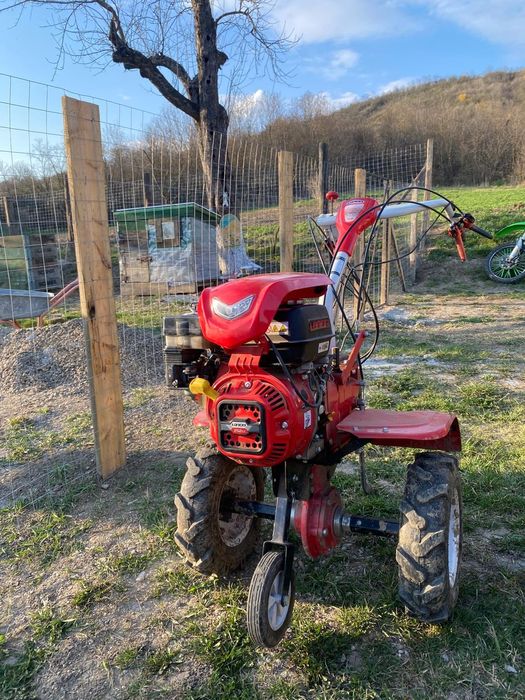 Motocultor loncin de 12 cai