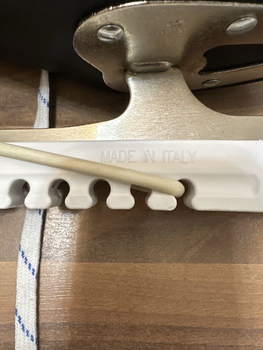 Коньки для девочки.