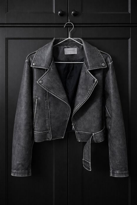 Якето не е обличано,става за р-р М/Л