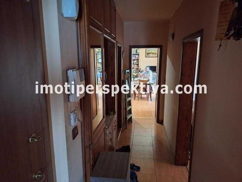 Продава се Тристаен апартамент в Пловдив, Беломорски - 100 кв.м за 2244 €/кв.м - Снимка #5