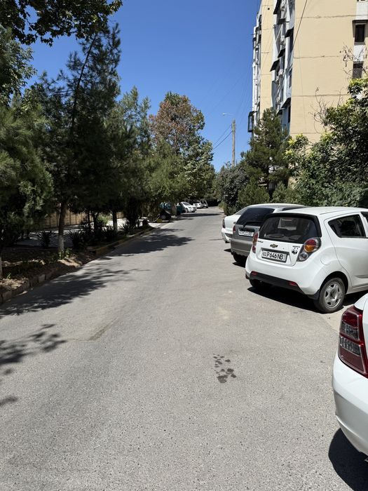 Сергили 2, Ярмарка Корзинка РУВД продаётся 2-х ком квартира 1 этаж