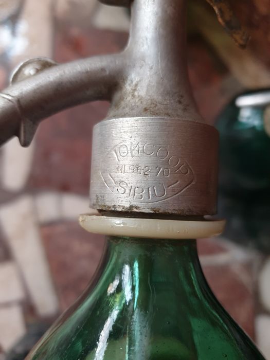 Sticle de sifon fabricate in Romania