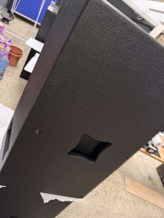 Martin Audio XD15 cap de serie 15” cu bobina 4”, driver 3” neodim - cu huse!!!