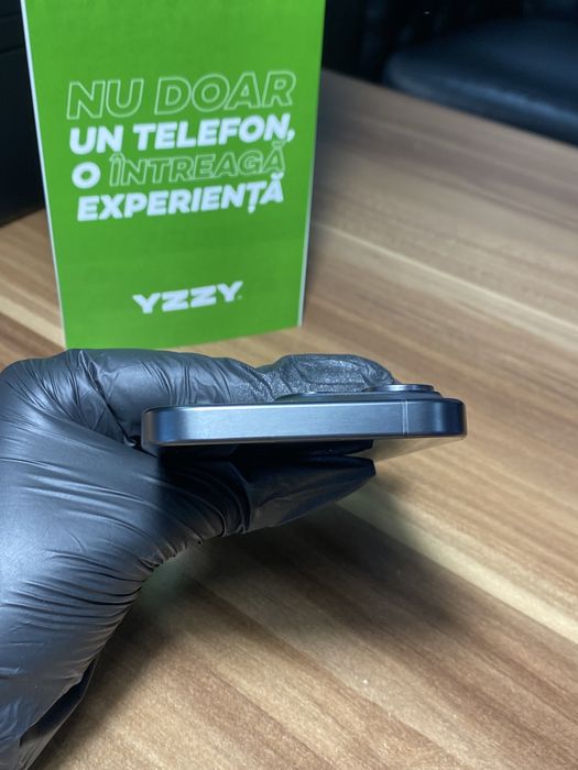 iPhone 15 Pro / 128 GB / Sănătate baterie 91% / Foarte bun