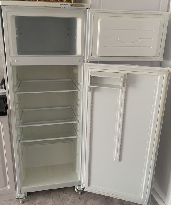 Холодильник.