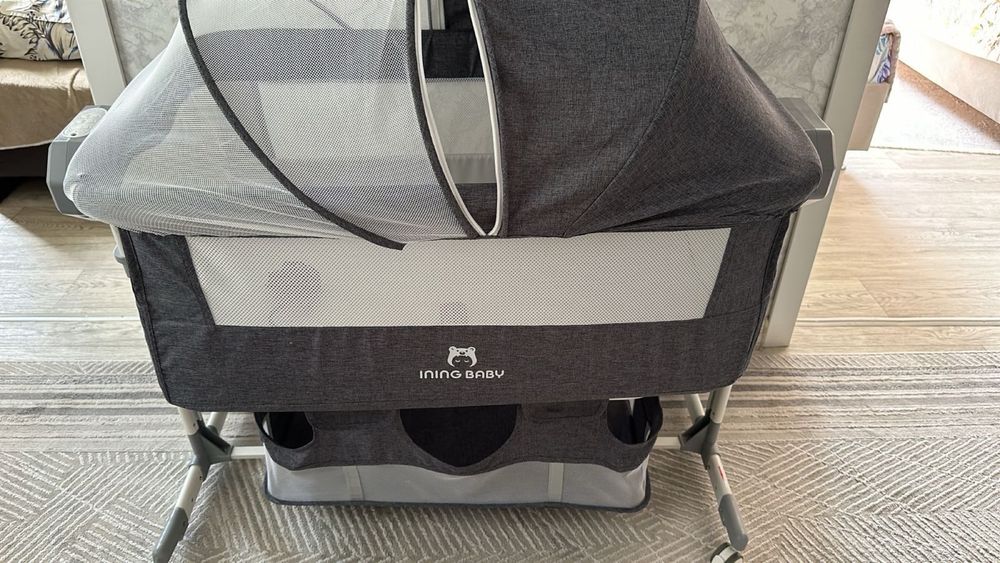 Детская кровать/манеж