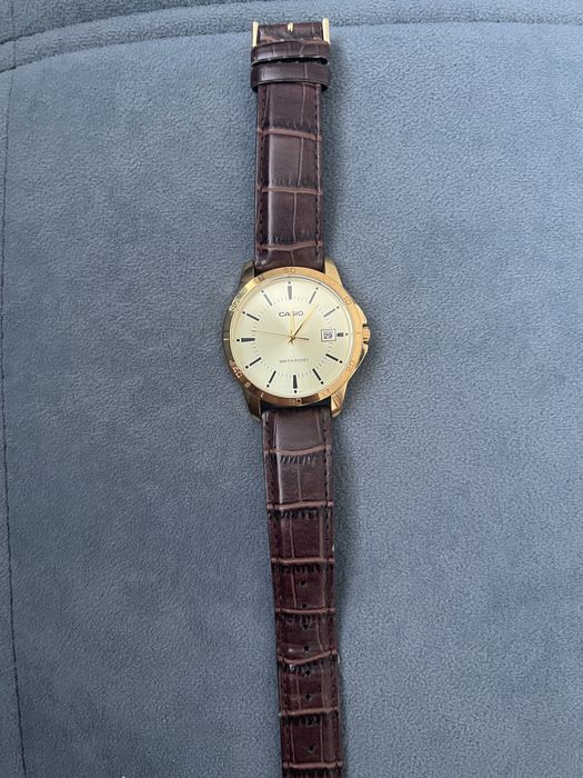 Продам часы Casio оригинал