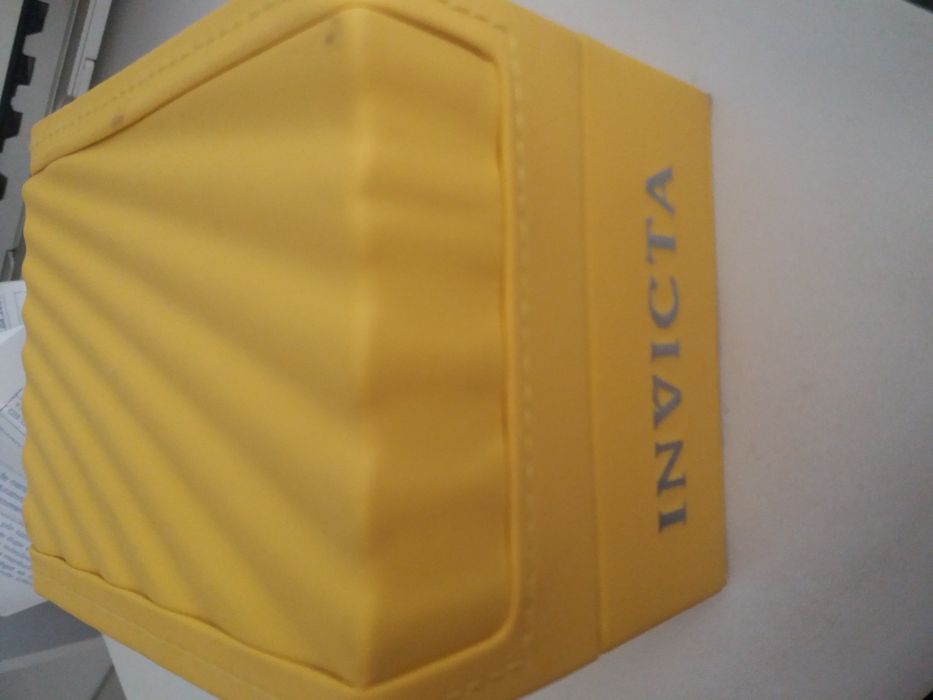 Ceas invicta barbati nou