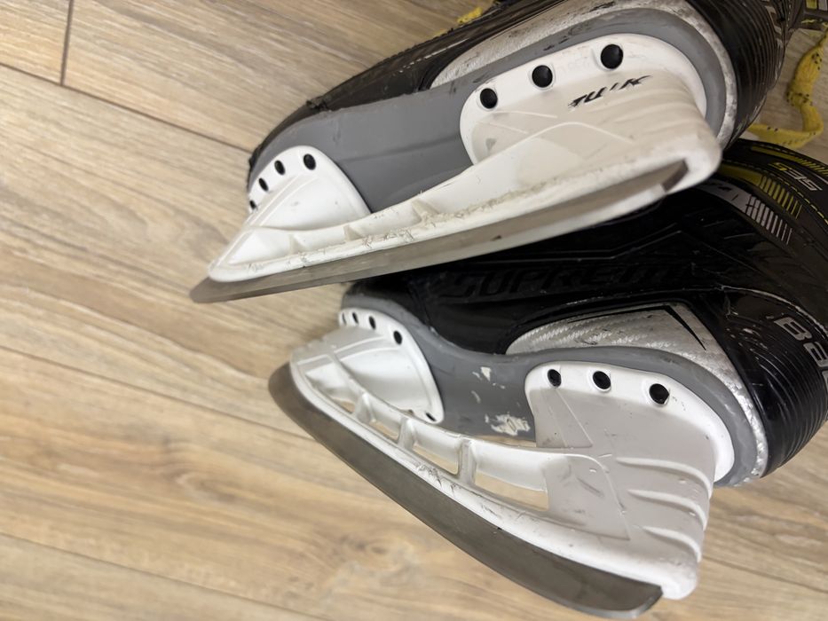 Продам коньки Bauer supreme
