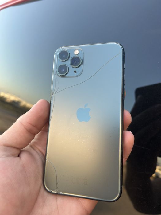 Продам iphone 11 pro 64 gb