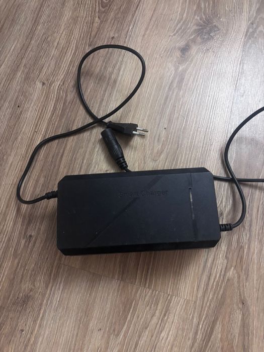 Зарядчик для электровелосипед