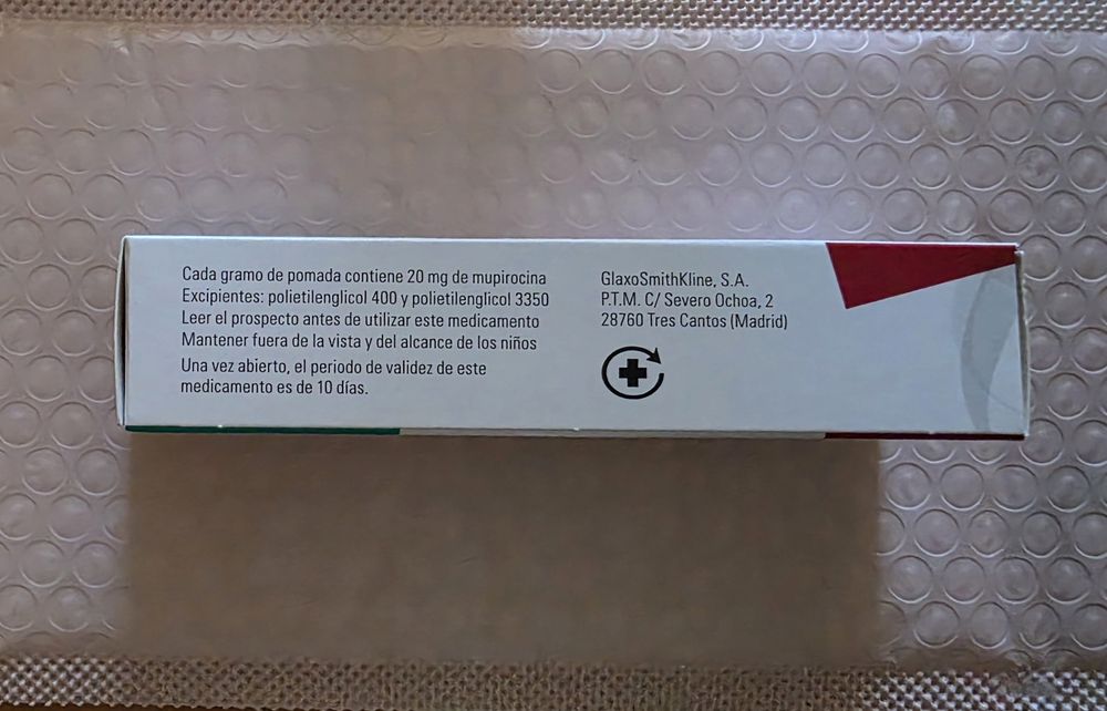 Vând unguent Bactroban 15g