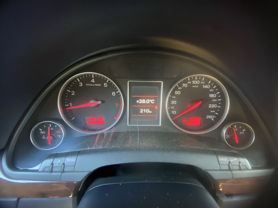 Ceas de bord audi a4
