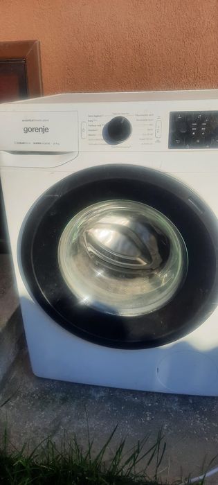 Mașina spălat rufe Gorenje  dotată cu tehnologii precum Inverter PowerDrive și SteamTech