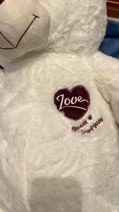 Плюшено мече голямо