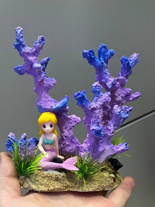 Akvarium uchun dekoratsalar