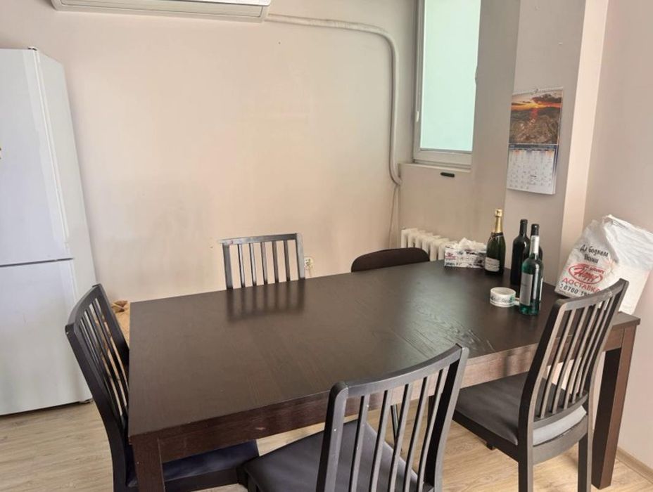 Дава се под наем Тристаен апартамент в София, Гоце Делчев - 110 кв.м за 1120.98 € - Снимка #3